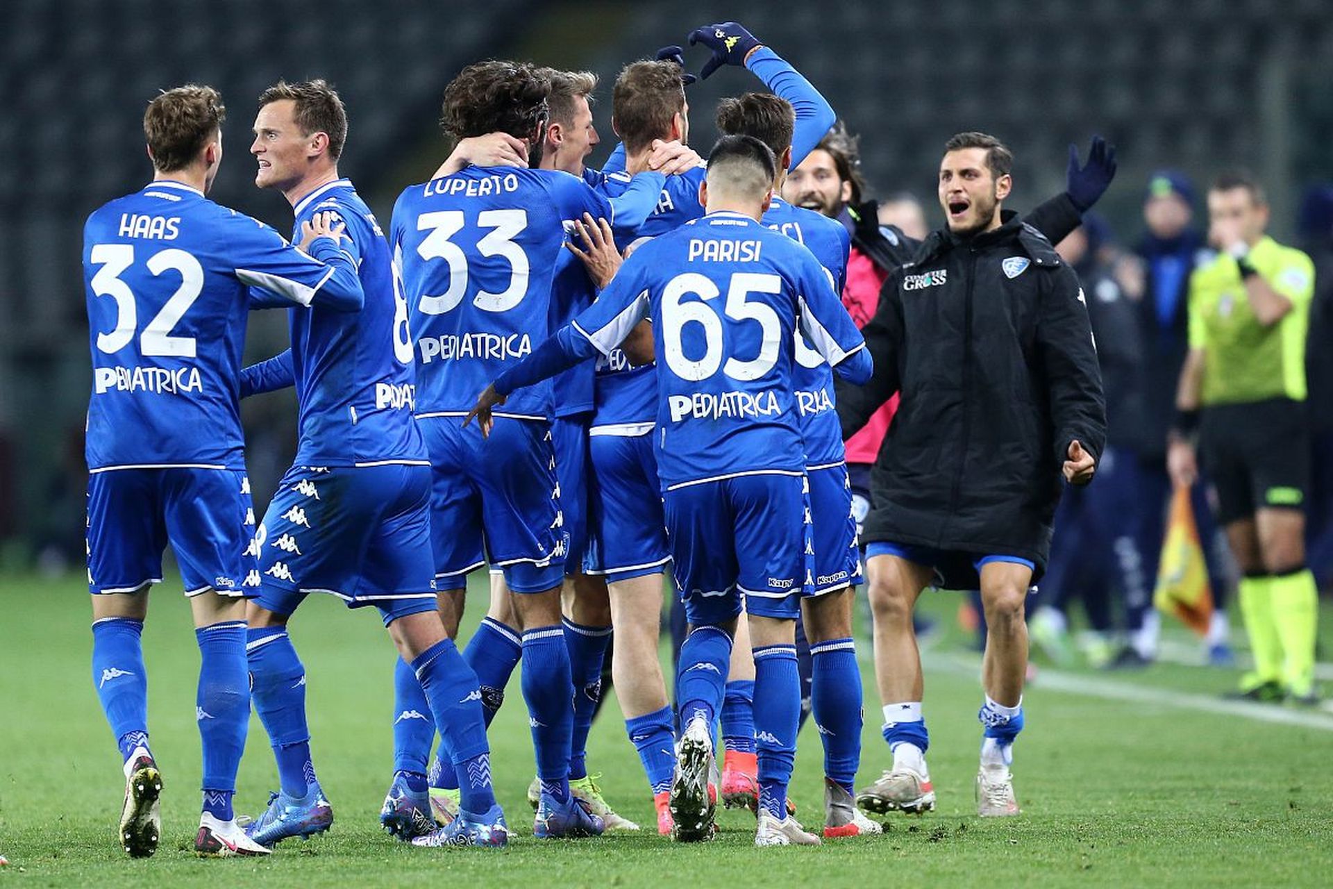 充满潜力的 充满潜力的